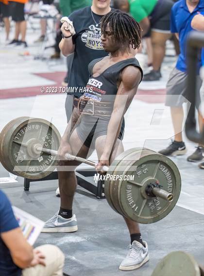 Thumbnail 1 in UIL 3A Region Weight Lifting photogallery.