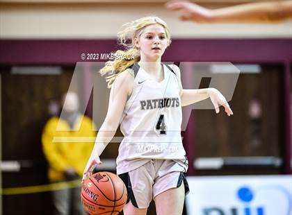 Thumbnail 1 in Pilgrim vs. Narragansett (RIIL Division 3 Final) photogallery.