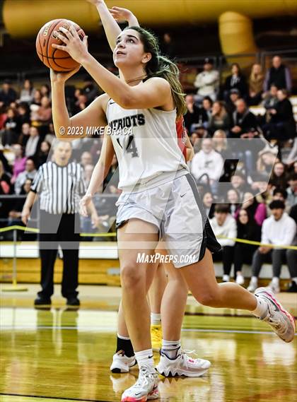 Thumbnail 2 in Pilgrim vs. Narragansett (RIIL Division 3 Final) photogallery.