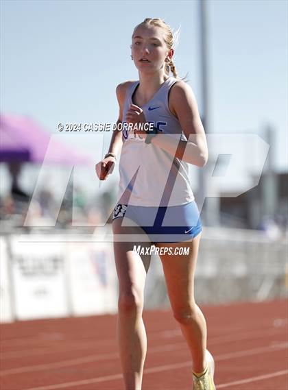 Thumbnail 2 in Murray Kula Invite (1600 Meters) photogallery.