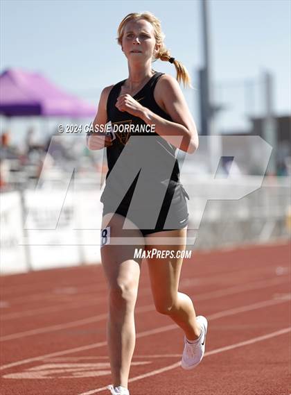 Thumbnail 2 in Murray Kula Invite (1600 Meters) photogallery.