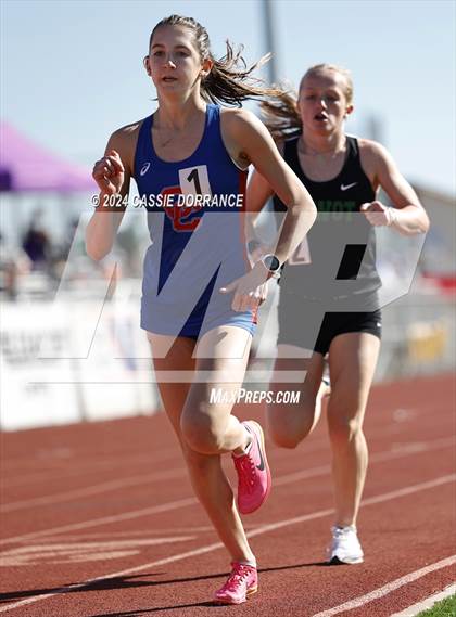 Thumbnail 1 in Murray Kula Invite (1600 Meters) photogallery.