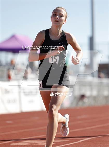 Thumbnail 2 in Murray Kula Invite (1600 Meters) photogallery.