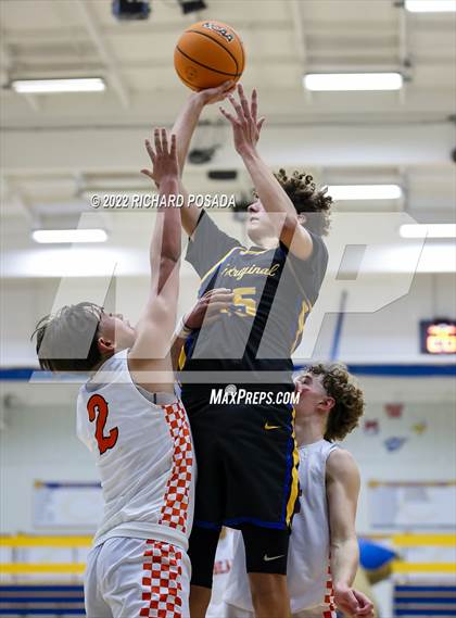 Thumbnail 2 in Selma @ Clovis photogallery.