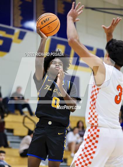 Thumbnail 1 in Selma @ Clovis photogallery.