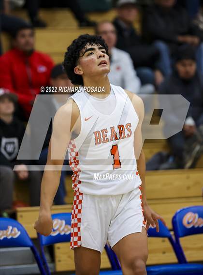 Thumbnail 1 in Selma @ Clovis photogallery.