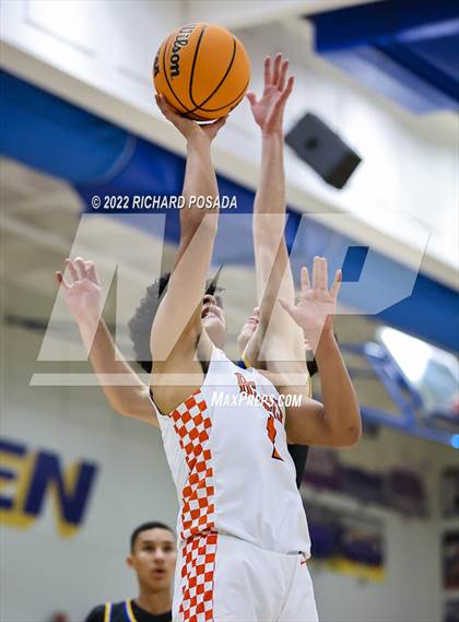 Thumbnail 3 in Selma @ Clovis photogallery.