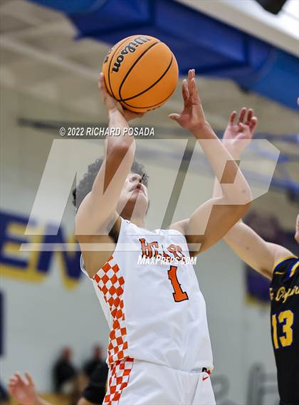 Thumbnail 2 in Selma @ Clovis photogallery.