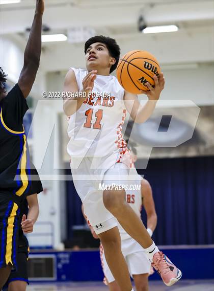 Thumbnail 2 in Selma @ Clovis photogallery.