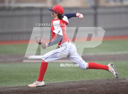 Thumbnail 3 in Dallas HSAA Blue vs Bishop Dunne (McClain/Cowart Invitational) photogallery.