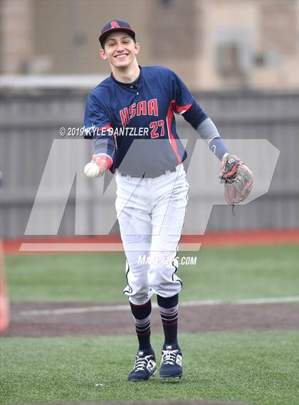 Thumbnail 2 in Dallas HSAA Blue vs Bishop Dunne (McClain/Cowart Invitational) photogallery.