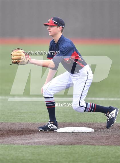 Thumbnail 2 in Dallas HSAA Blue vs Bishop Dunne (McClain/Cowart Invitational) photogallery.