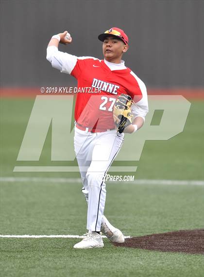 Thumbnail 3 in Dallas HSAA Blue vs Bishop Dunne (McClain/Cowart Invitational) photogallery.
