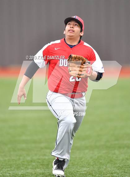 Thumbnail 2 in Dallas HSAA Blue vs Bishop Dunne (McClain/Cowart Invitational) photogallery.