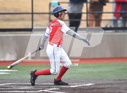 Thumbnail 1 in Dallas HSAA Blue vs Bishop Dunne (McClain/Cowart Invitational) photogallery.