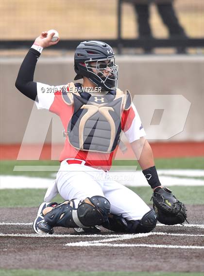 Thumbnail 2 in Dallas HSAA Blue vs Bishop Dunne (McClain/Cowart Invitational) photogallery.