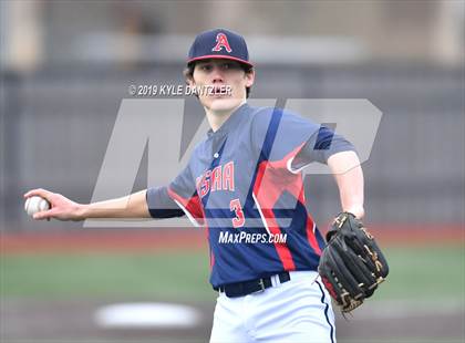 Thumbnail 1 in Dallas HSAA Blue vs Bishop Dunne (McClain/Cowart Invitational) photogallery.