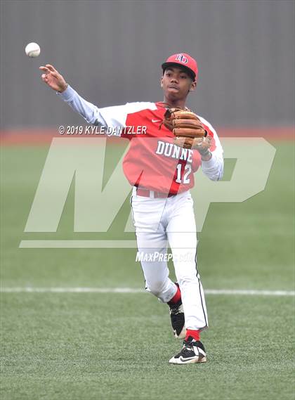 Thumbnail 3 in Dallas HSAA Blue vs Bishop Dunne (McClain/Cowart Invitational) photogallery.
