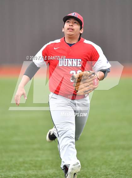 Thumbnail 3 in Dallas HSAA Blue vs Bishop Dunne (McClain/Cowart Invitational) photogallery.