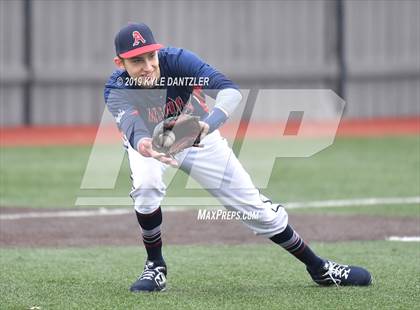 Thumbnail 1 in Dallas HSAA Blue vs Bishop Dunne (McClain/Cowart Invitational) photogallery.