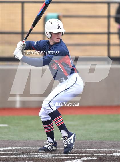 Thumbnail 3 in Dallas HSAA Blue vs Bishop Dunne (McClain/Cowart Invitational) photogallery.