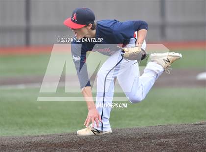 Thumbnail 3 in Dallas HSAA Blue vs Bishop Dunne (McClain/Cowart Invitational) photogallery.