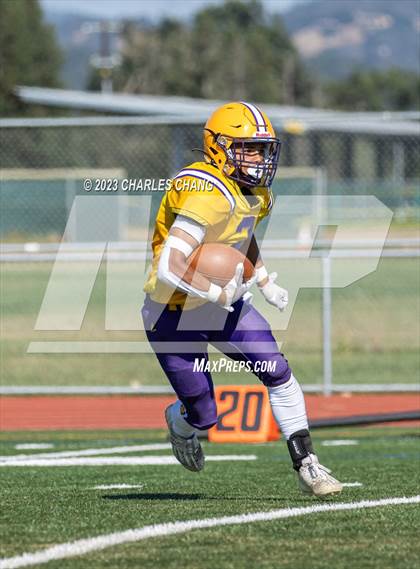 Thumbnail 1 in JV: Escalon vs Windsor photogallery.