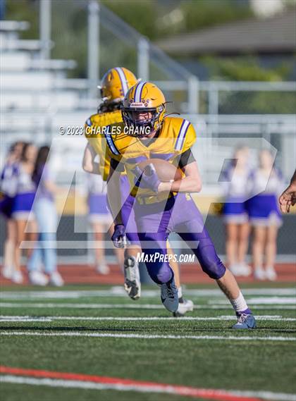 Thumbnail 2 in JV: Escalon vs Windsor photogallery.