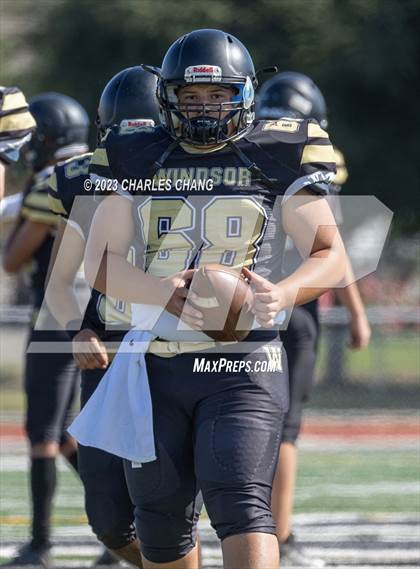 Thumbnail 3 in JV: Escalon vs Windsor photogallery.