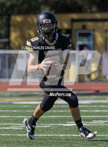 Thumbnail 3 in JV: Escalon vs Windsor photogallery.