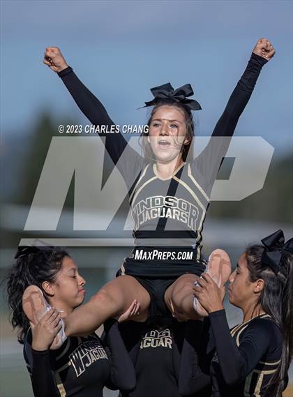 Thumbnail 3 in JV: Escalon vs Windsor photogallery.