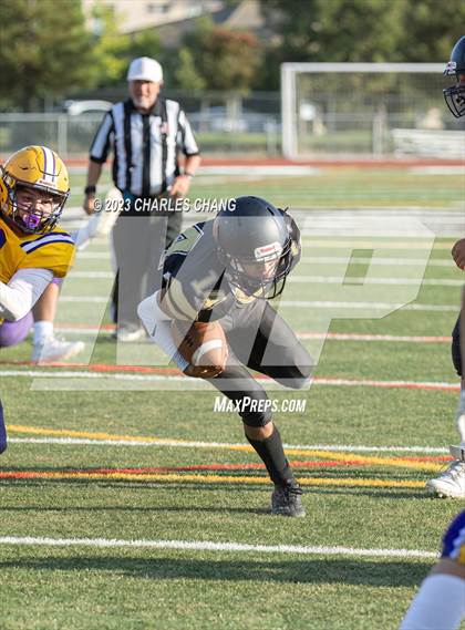 Thumbnail 2 in JV: Escalon vs Windsor photogallery.