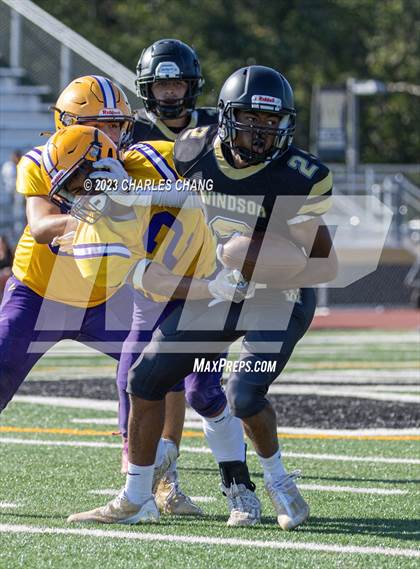 Thumbnail 2 in JV: Escalon vs Windsor photogallery.