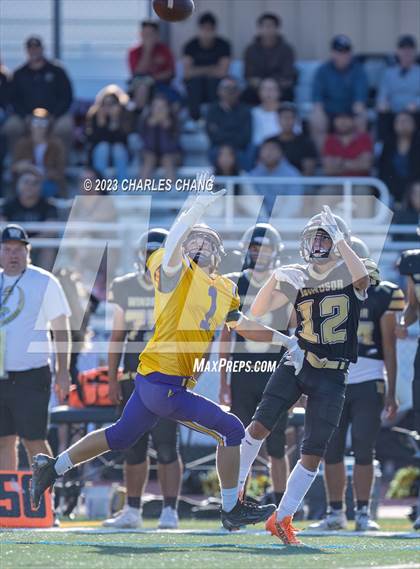 Thumbnail 2 in JV: Escalon vs Windsor photogallery.