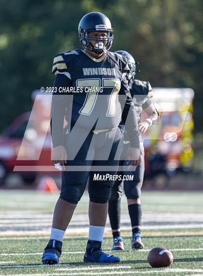 Thumbnail 1 in JV: Escalon vs Windsor photogallery.