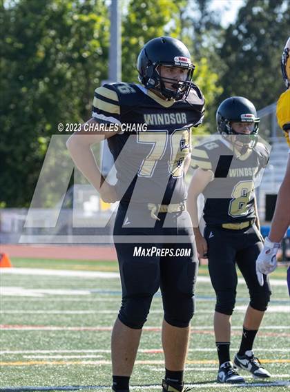 Thumbnail 1 in JV: Escalon vs Windsor photogallery.