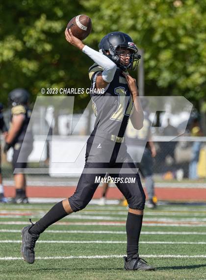 Thumbnail 2 in JV: Escalon vs Windsor photogallery.