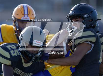 Thumbnail 3 in JV: Escalon vs Windsor photogallery.