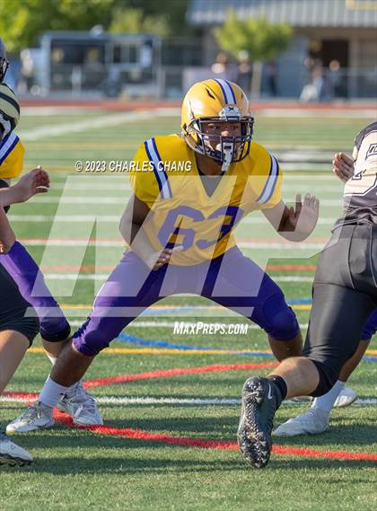 Thumbnail 1 in JV: Escalon vs Windsor photogallery.