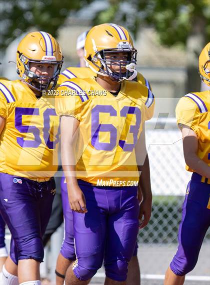 Thumbnail 3 in JV: Escalon vs Windsor photogallery.