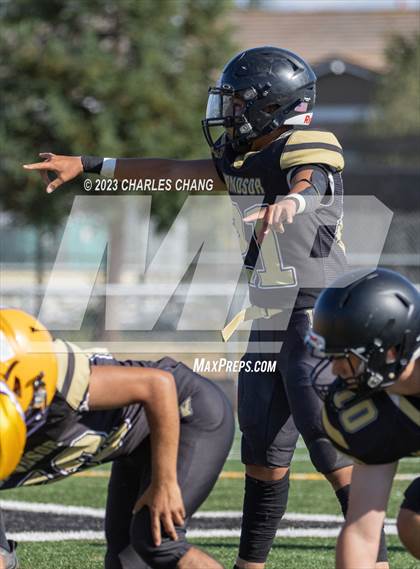 Thumbnail 2 in JV: Escalon vs Windsor photogallery.
