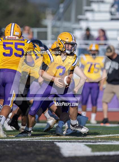Thumbnail 2 in JV: Escalon vs Windsor photogallery.