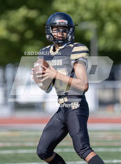 Thumbnail 2 in JV: Escalon vs Windsor photogallery.