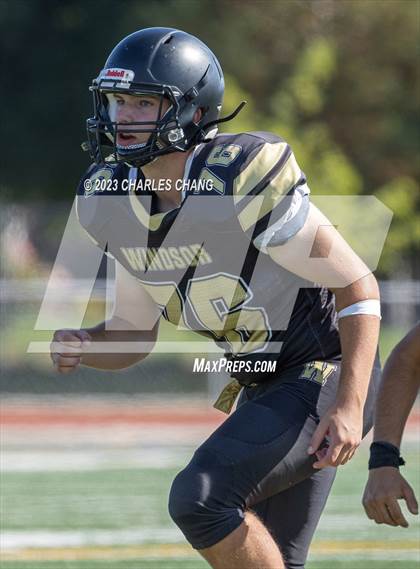Thumbnail 1 in JV: Escalon vs Windsor photogallery.
