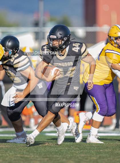 Thumbnail 3 in JV: Escalon vs Windsor photogallery.