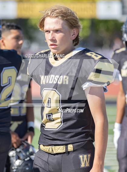 Thumbnail 1 in JV: Escalon vs Windsor photogallery.