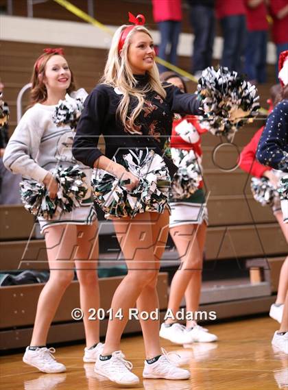 Thumbnail 1 in Lincoln Southwest vs. Lincoln photogallery.