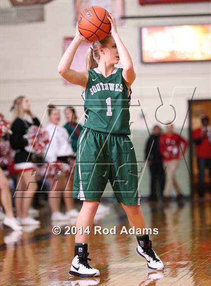 Thumbnail 2 in Lincoln Southwest vs. Lincoln photogallery.