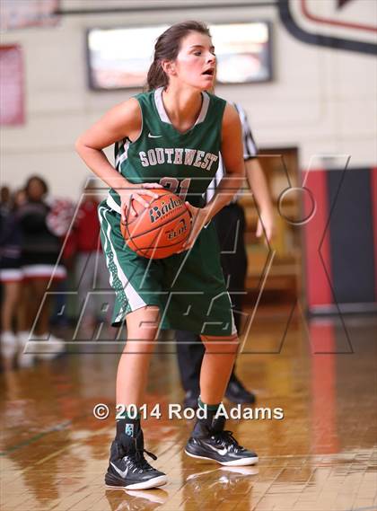 Thumbnail 2 in Lincoln Southwest vs. Lincoln photogallery.