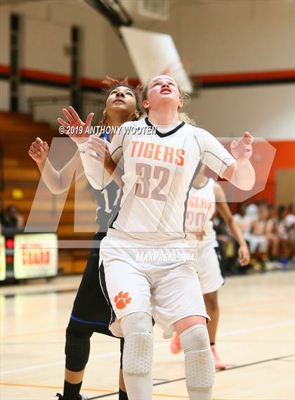 Thumbnail 3 in Westover @ South View photogallery.